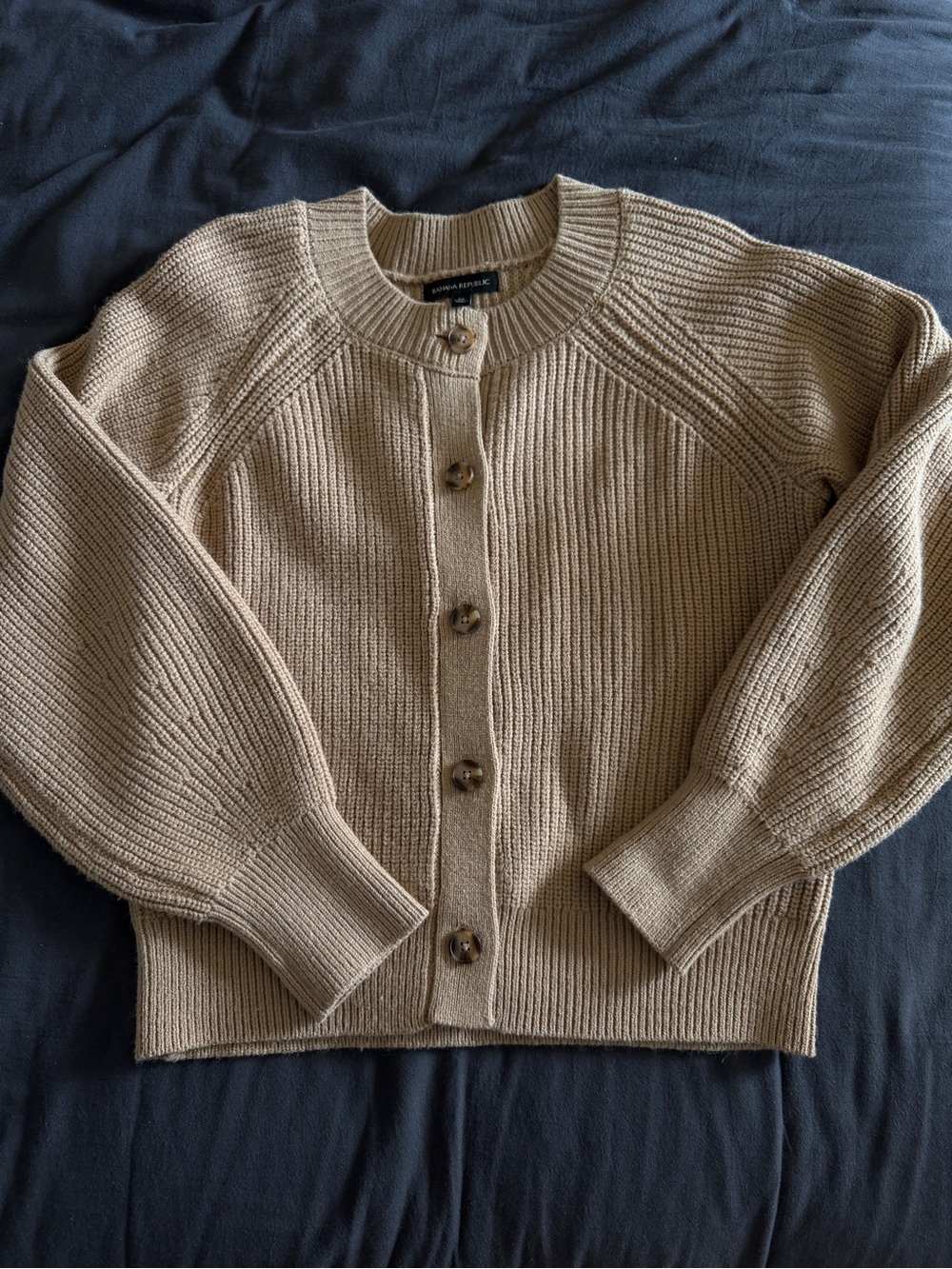 Banana Republic Women's Tan Knit Balloon Sleeve Cardigan